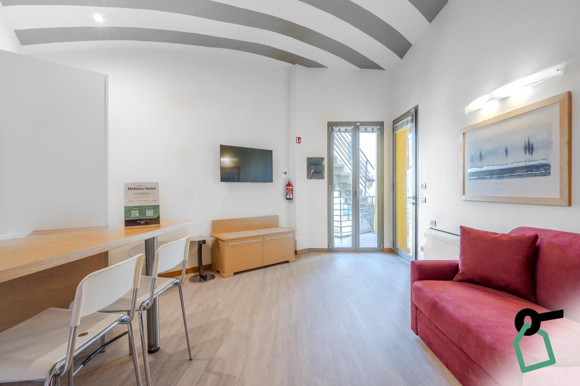 Hotiday Aparthotel Firenze מראה חיצוני תמונה